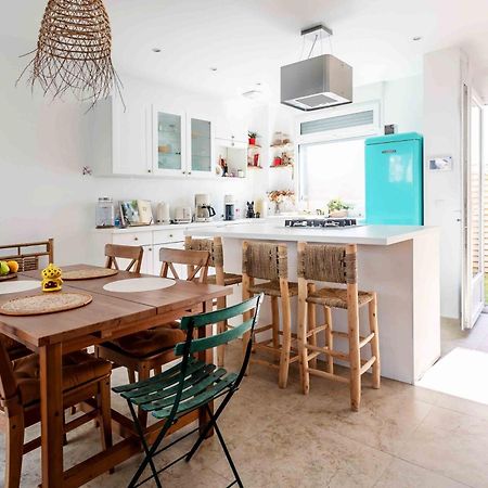 Dream Of Mediterranean House, Jacuzzi, Bbq, Delices Ensoleilles Sartrouville Exterior photo